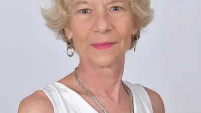 Astrid Schickele Haptonomie Périnatale et Psychomotricienne