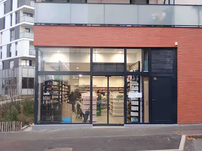 Pharmacie J. F. Bertrand