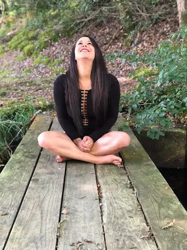 Charlène Patard Hypno-logue et Praticienne en Hypnose Spirituelle et Régressive
