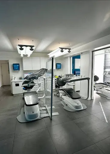 Dr Drs Sophie, Stephane Samama Spécialistes Orthodontistes Gif Essonne 91 Adultes et Enfants Invisalign Apnées du Sommeil