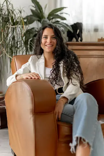 Maya Esquirol - Sexologue - Thérapeute de Couple - Consultation en Ligne et en Présentiel