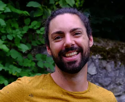 Quentin Rattez - Magnétiseur - Énergétique