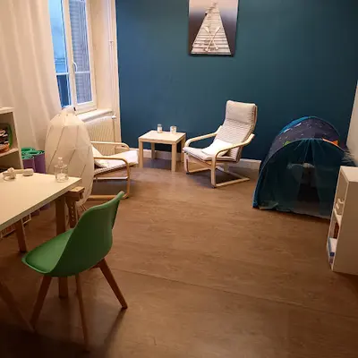 Delphine Charrière - Sophrologue, Hypnose Grenoble