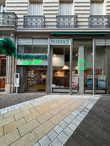 Grande Pharmacie de la Gare