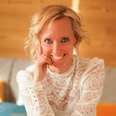 Elina Vorger, Thérapeute. Centre Eve de Médecines Douces