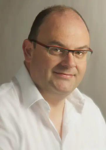 Yann Desvaux - Sophrologue et Maître Reiki Certifié
