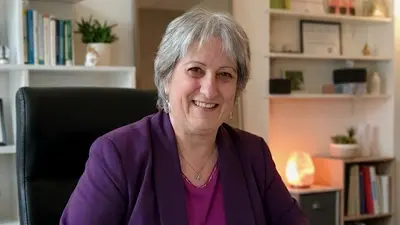 Hypnose, Magnétiseur, Rebouteux - Sandrine Martina (17 Ans d'Exp.)