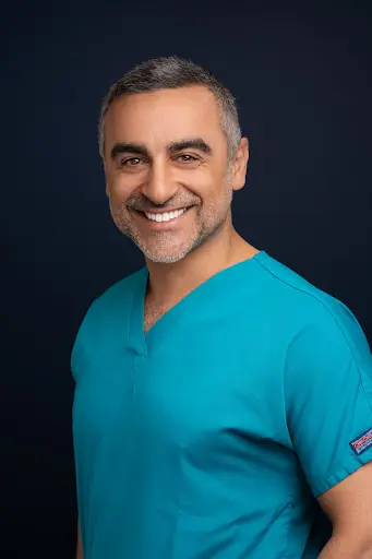 Dr Orthodontiste: Dr Eric Toledano - Orthodontie Fonctionnelle et Invisible Par Aligneurs