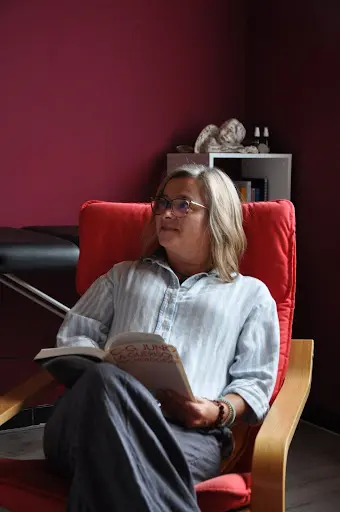 Haussmann Sandrine, Hypnothérapeute Spécialiste en Hypnose et Gestion du Poids À Hayange