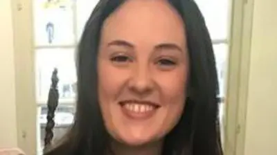 Laura Cam