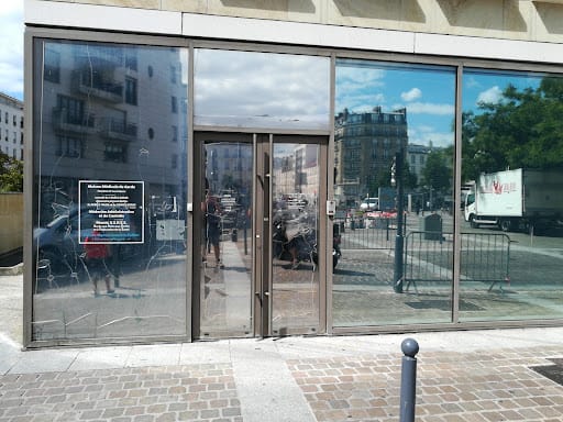 MMG Issy Les Moulineaux Adopds 92