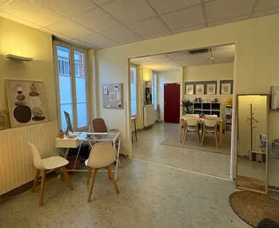 Estéfânia Arnould - Psychothérapie - Emdr - Sophrologie - 77