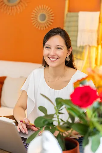 Marie Férault Doula - Fertilité et Maternité : Communication Bébé, Naturopathe, Massage, Rebozo, Cercle de Femmes