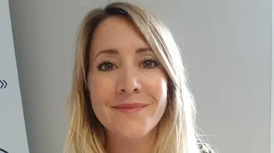 Ludivine Mangot Hypnothérapeute et Thérapeute À la Farlède