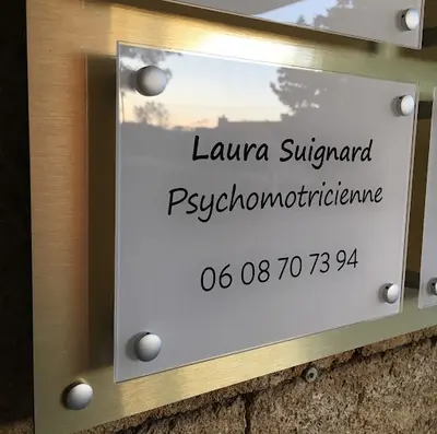 Laura Suignard Psychomotricienne