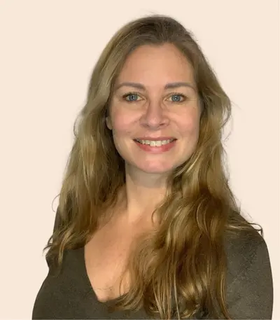 Alexia Mackowiak - Sophrologue - Maître Enseignante Reiki - Masseuse