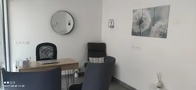 Sophie Thibela - Hypnose. Sophrologie. Ritmo (emdr). Eft. Pnl