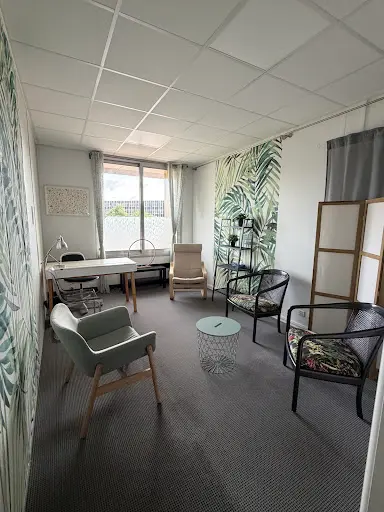 Chloé Dufour - Hypnose Sophrologie Reiki - le Chesnay