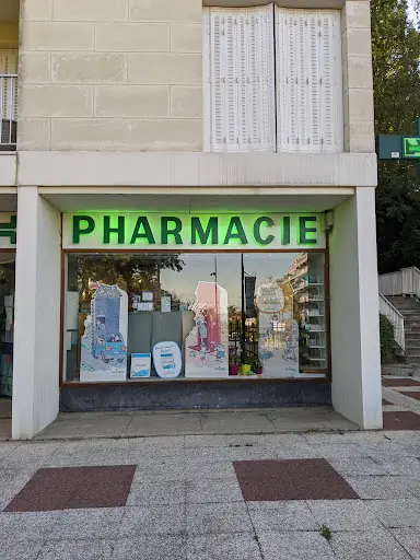Pharmacie Straub