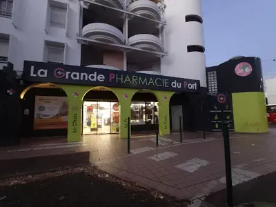 Grande Pharmacie du Port