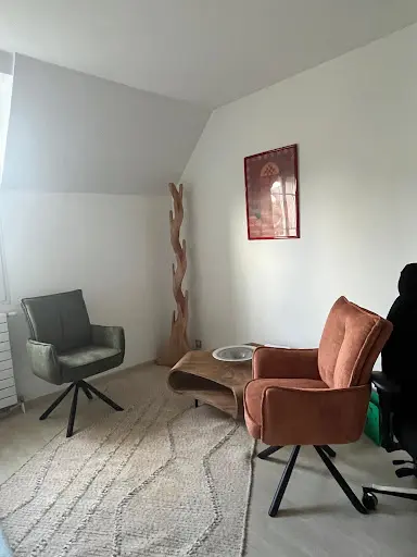 Sophrologue & Hypnothérapeute À Leuville-sur-orge – Nathalie Dahmane
