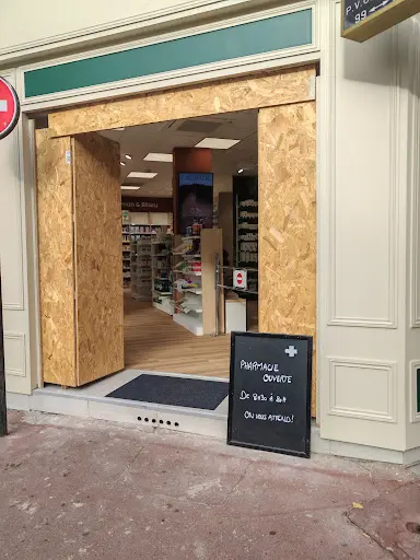 Pharmacie Raspail