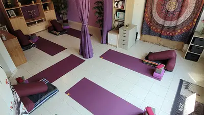 Mélanie Level "ei" Reiki/yoga/massage Équin - Reiki Lib