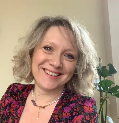 Marilyn Magnant I Sophrologue & Hypnose Méthode Clé : Gestion du Stress et des Émotions