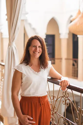 Adeline Gatineau - Kinesiologue - Huiles Essentielles - Équilibration Neuro-musculaire - Massage de Libération Émotionnelle