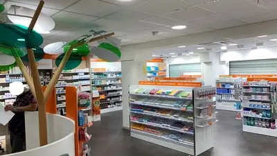 Pharmacie le Village