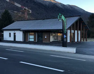 Pharmacie de Louvie