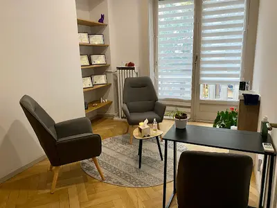 Hypnose Lyon - Natacha Lainé