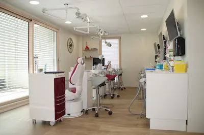 Dr Christophe Kazek