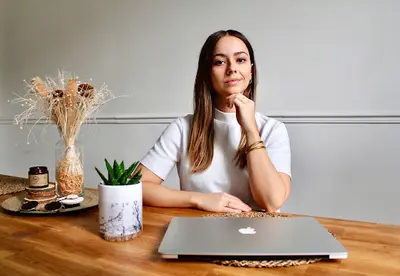 Manon Vercouter Colin - Constellations Familiales & Hypnose À Lille et Visio
