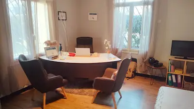 Gaëlle Guinle - Hypnose et Programmation Neuro-linguistique - Marseille 8