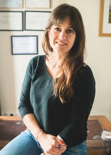 Aude Lefebvre Thérapeute Psychocorporelle: Thérapie Systémique, Hypnose, Hypnomassage, Mouvements Oculaires Alternés (emdr)