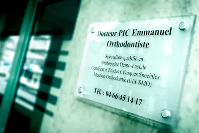 Dr Pic Emmanuel