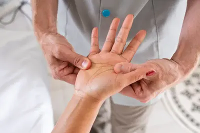 Frédéric Poret Réflexologue Méthode Combinée