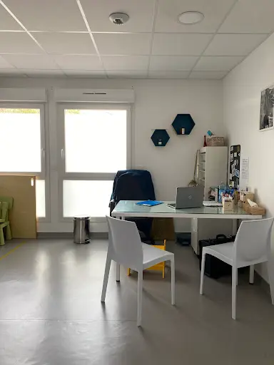 Pauline Malié, Psychomotricienne D.e & Collaborateurs