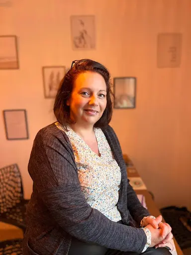 Aurélie Crampou Sophrologue - Spécialisée Maternité et Aquasophrologie - Charente