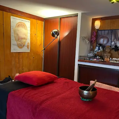 Veronique Cabos - Acupuncture, Sophrologie, Réflexologie, Massages Énergétiques