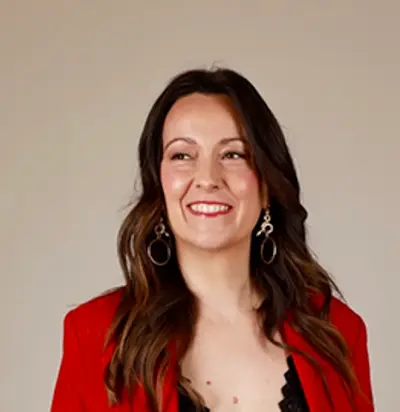 Fanny Zanardelli - Constellations Familiales et Systémiques Angers - Hypnose
