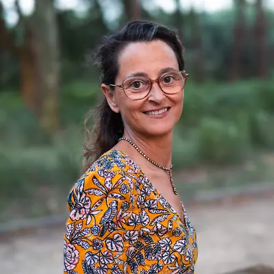 Charlotte Couprie Williamson - Hypnothérapeute et Coach Breathwork