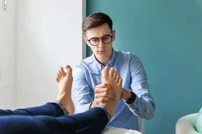 Jesse Aoustin - Réflexologie Plantaire et Naturopathie - Naturopathe À Nantes