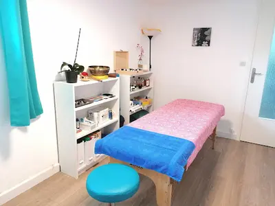 Stéphanie Tristram (ei) - Sophrologue - Énergéticienne - Praticienne en Massage Bien-être À Nantes