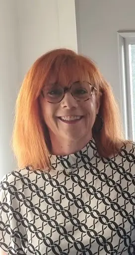 Corinne Delarue - Sophrologue Certifiée - Narbonne -spécialité en Sommeil et Maternité - Massages Bien-être - Hypnose