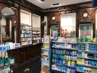 Pharmacie des Trois Ponts