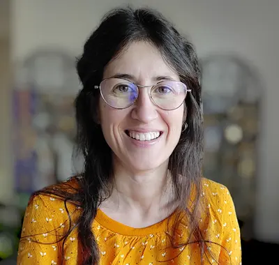 Cécilia Magnet Thérapeute Energéticienne Maître-enseignante Reiki