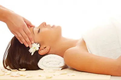 Valérie Schwarz Réflexologue, Reflexologie Plantaire, Massage Chi Nei Tsang, Aromathérapie