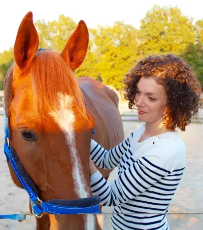 Emma Robert - Kinésiologue Pour Humains et Animaux - Praticienne et Tutrice en Technique Emmett